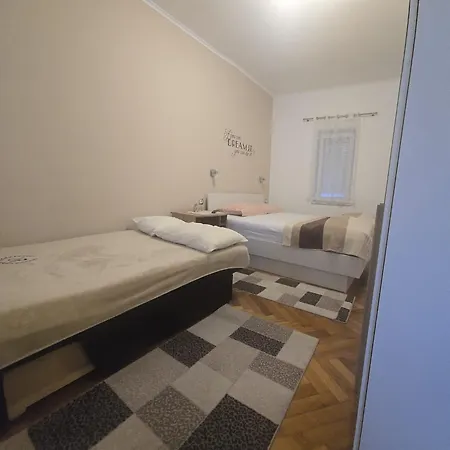 Apartment Sandra 2+2 ***