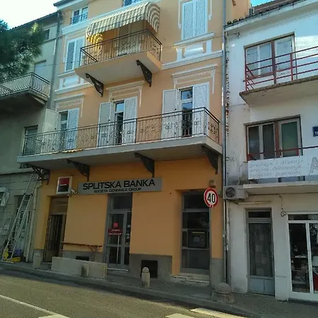 Sandra 2+2 *** Apartment