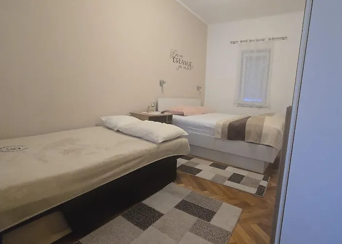 Apartment Sandra 2+2 ***